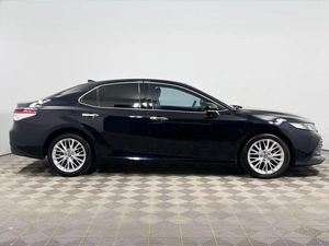 Седан Toyota Camry 2019 года, 2743100 рублей, Казань
