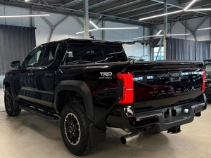 Пикап Toyota Tacoma 2025 года, 8790000 рублей, Павловская Слобода