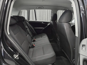 Внедорожник Volkswagen Tiguan 2012 года, 1199000 рублей, Красноярск