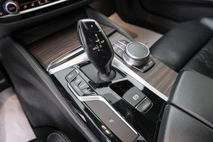 Седан BMW 5 серия 2019 года, 4099000 рублей, Красноярск