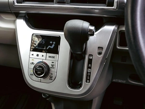 Хетчбэк Daihatsu Cast 2018 года, 840000 рублей, Краснодар