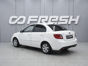 Седан Kia Rio 2010 года, 590000 рублей, Ростов-на-Дону