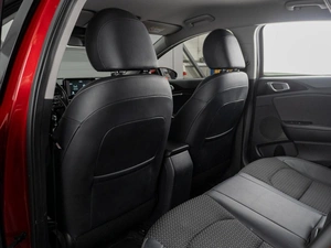 Хетчбэк Kia Ceed 2018 года, 1749000 рублей, Тюмень