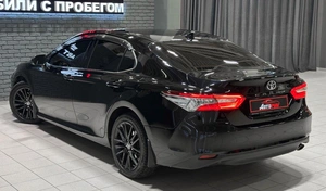 Седан Toyota Camry 2021 года, 2707000 рублей, Красноярск