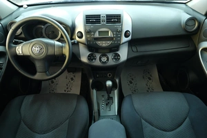 Внедорожник Toyota RAV4 2008 года, 1269000 рублей, Омск