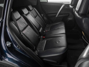 Внедорожник Toyota RAV4 2018 года, 1849000 рублей, Тюмень