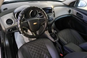 Седан Chevrolet Cruze 2012 года, 609000 рублей, Омск