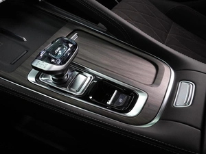 Внедорожник Geely Xingyue L 2025 года, 4464000 рублей, Воронеж