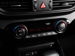 Седан Kia Cerato 2019 года, 2049000 рублей, Тюмень