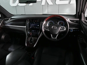 Внедорожник Toyota Harrier 2014 года, 2625000 рублей, Ростов-на-Дону