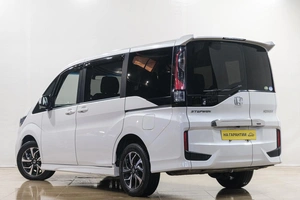 Минивэн Honda Stepwgn 2021 года, 2639000 рублей, Новокузнецк