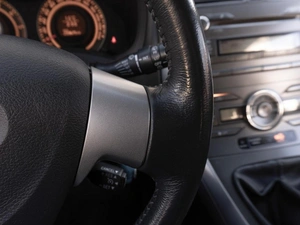 Хетчбэк Toyota Auris 2008 года, 749000 рублей, Саратов