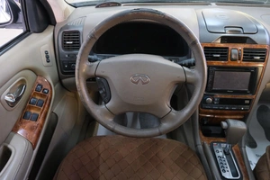 Седан Nissan Maxima 2005 года, 569000 рублей, Омск