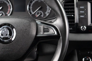 Внедорожник Skoda Karoq 2020 года, 2099000 рублей, Оренбург