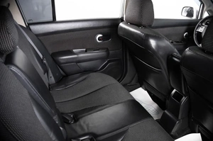 Хетчбэк Nissan Tiida 2013 года, 739000 рублей, Пермь
