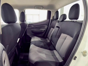 Пикап Mitsubishi L200 2017 года, 1920000 рублей, Кострома