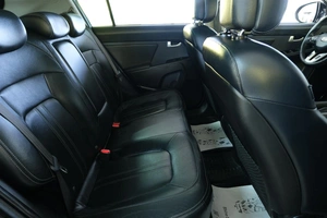Внедорожник Kia Sportage 2011 года, 1499000 рублей, Омск