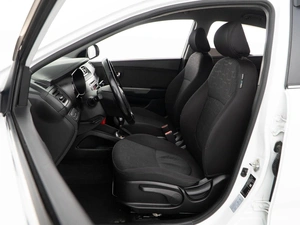 Седан Kia Rio 2015 года, 1299999 рублей, Москва