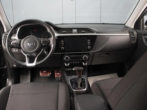 Хетчбэк Kia Rio X 2021 года, 1750000 рублей, Омск