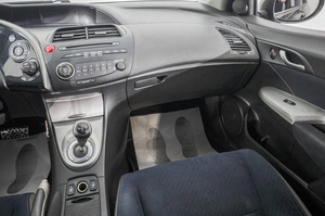 Хетчбэк Honda Civic 2008 года, 839000 рублей, Барнаул