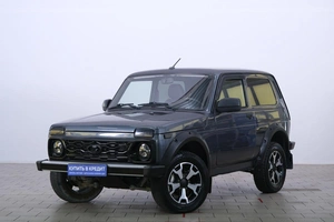 Внедорожник ВАЗ (LADA) 4x4 (Нива) 2020 года, 819000 рублей, Омск
