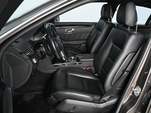 Седан Mercedes-benz E-класс 2012 года, 2200000 рублей, Аксай