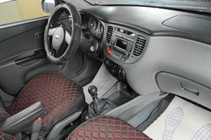 Седан Kia Rio 2010 года, 499000 рублей, Тюмень