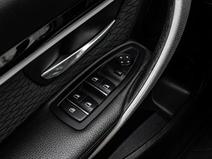 Седан BMW 3 серия 2018 года, 2180000 рублей, Краснодар