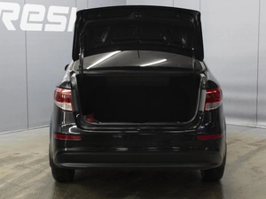 Седан Kia Rio 2017 года, 1040000 рублей, Омск