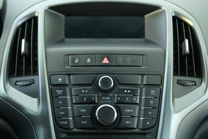 Хетчбэк Opel Astra GTC 2012 года, 799000 рублей, Омск