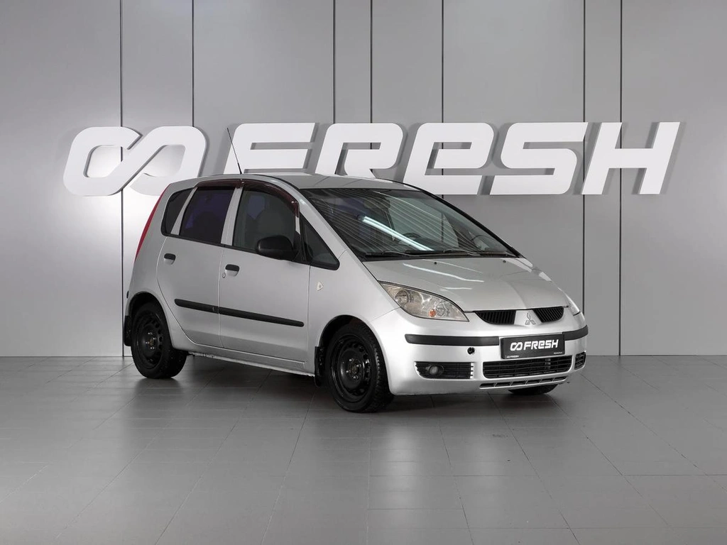 Хетчбэк Mitsubishi Colt 2005 года, 430000 рублей, Красный Пахарь