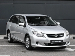 Универсал Toyota Corolla Fielder 2011 года, 999000 рублей, Кирилловка