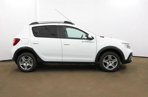 Хетчбэк Renault Sandero Stepway 2020 года, 1257000 рублей, Орёл