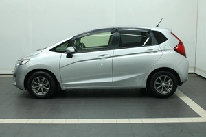 Хетчбэк Honda Fit 2017 года, 1045000 рублей, Красноярск