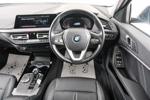 Хетчбэк BMW 1 серия 2021 года, 1749000 рублей, Красноярск