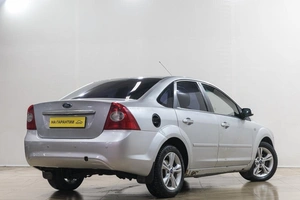 Седан Ford Focus 2007 года, 269000 рублей, Новокузнецк