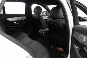 Универсал Mercedes-benz C-класс 2018 года, 2049999 рублей, Москва