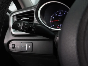 Хетчбэк Kia Ceed 2019 года, 1649000 рублей, Воронеж