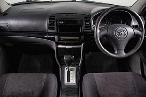 Седан Toyota Allion 2002 года, 769000 рублей, Сургут