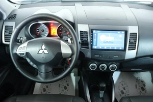 Внедорожник Mitsubishi Outlander 2007 года, 1099000 рублей, Омск