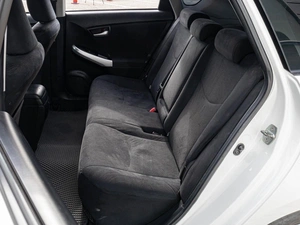 Лифтбек Toyota Prius 2012 года, 1210000 рублей, Краснодар