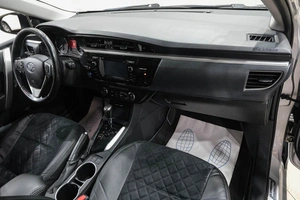 Седан Toyota Corolla 2013 года, 1399000 рублей, Новокузнецк