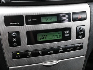 Седан Toyota Corolla 2005 года, 574000 рублей, Кирилловка