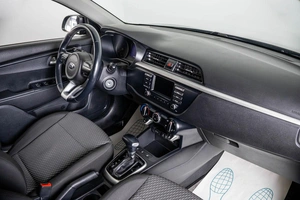 Седан Kia Rio 2017 года, 1379000 рублей, Пермь