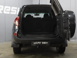 Внедорожник Toyota RAV4 2008 года, 1070000 рублей, Омск