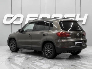 Внедорожник Volkswagen Tiguan 2013 года, 1269000 рублей, Ростов-на-Дону