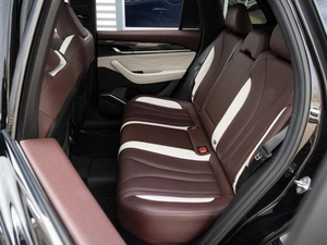 Внедорожник Geely Monjaro 2023 года, 3240000 рублей, Краснодар