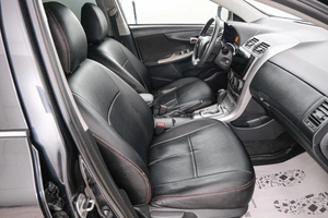 Седан Toyota Corolla 2013 года, 1089000 рублей, Красноярск