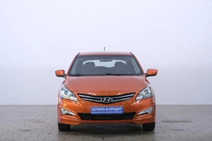 Хетчбэк Hyundai Solaris 2015 года, 989000 рублей, Омск