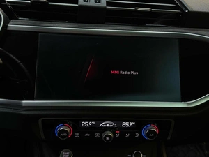 Внедорожник Audi Q3 2020 года, 2997000 рублей, Красноярск